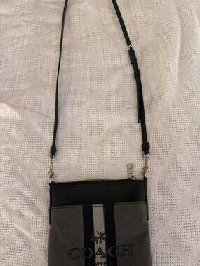 Coach Kitt Messenger Crossbody Bag